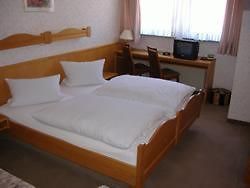 Hotel Zum Grunen Wald Villmar Экстерьер фото